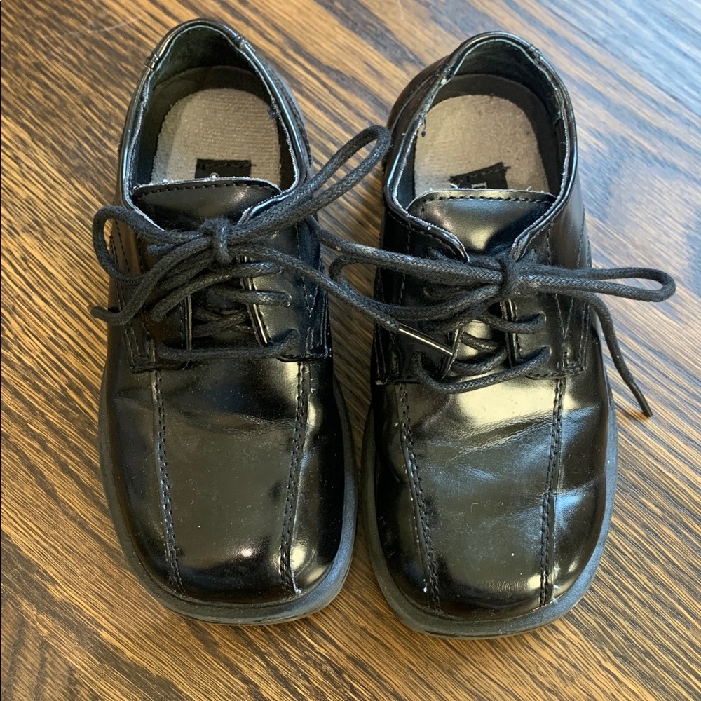 Black Leather Lace-Up Shoes - Toddler 9M